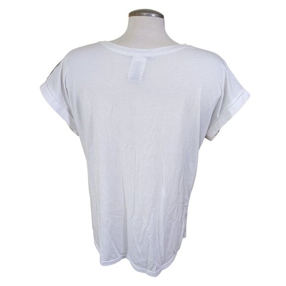 Walt Disney World Parks Women XL Jersey Style Top White Gray 71 Cap Sleeve - Picture 5 of 7